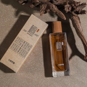 Alternative view of Sandalwood Incense Perfume